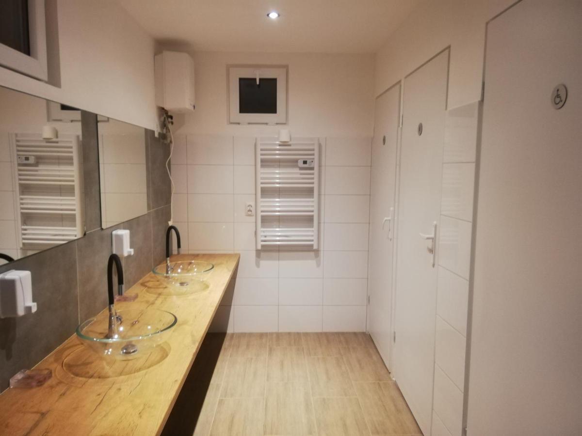 Resort Grabska Osada - 100m Od Suntago Park-domki Ogrzewane Caloroczne Mszczonow